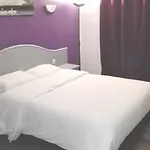 Le Neoulous Ξενοδοχείο 2*