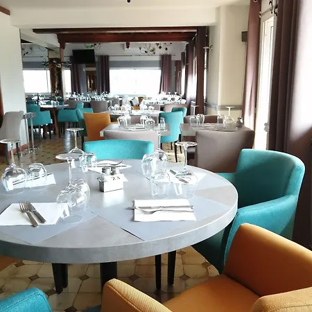 Le Neoulous Hotell Le Boulou