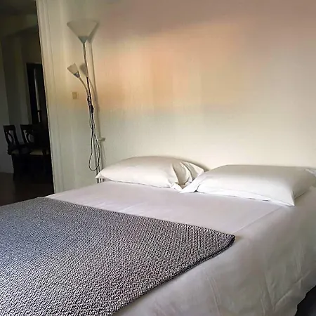 Le Neoulous Hotel 2*