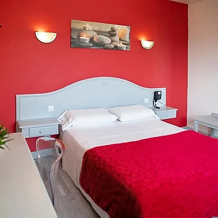 Hotel Le Neoulous